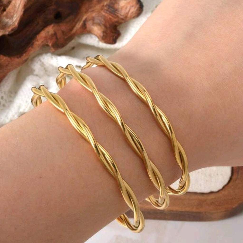Wave Cuff Bracelet Set